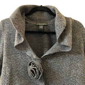 A Giannetti Womens Jacket Merino Wool Small Flower Herringbone Snap Close